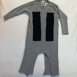 NUNUNU Baby romper one piece size 18-24 months - preowned